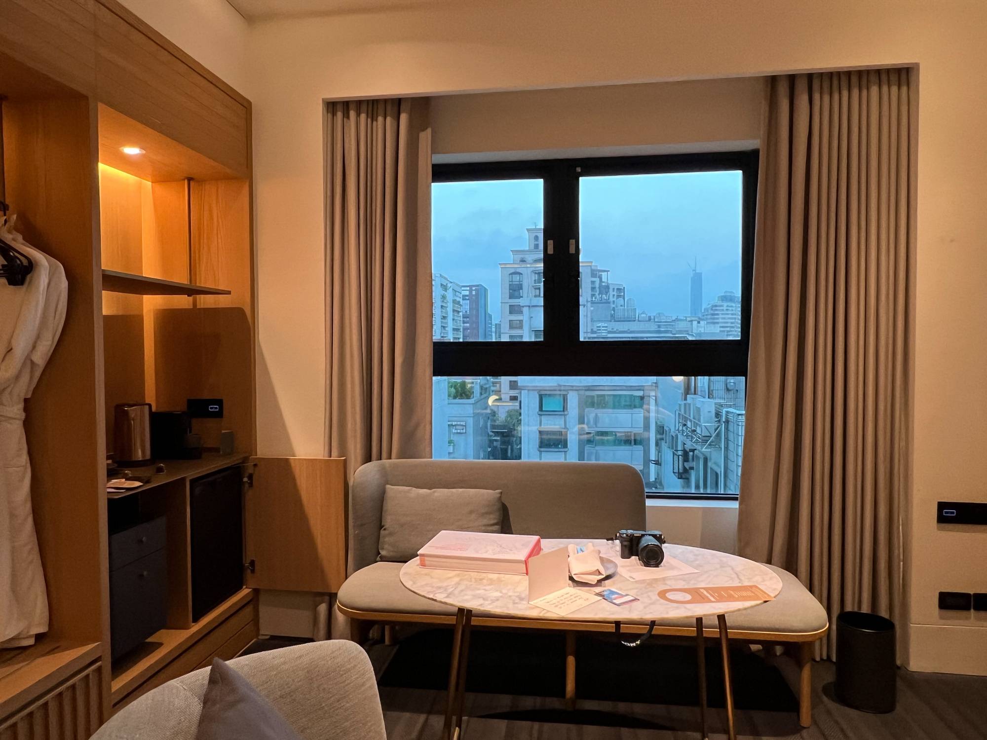 รีวิวที่พักไต้หวันใจกลางเมือง ย่านช้อปปิ้ง Kimpton Daan Taipei