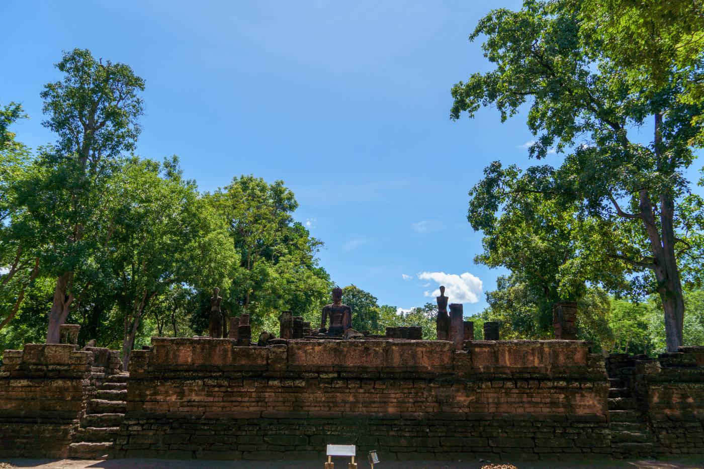 รีวิวอุทยานประวัติศาสตร์กำแพงเพชร UNESCO ในไทย