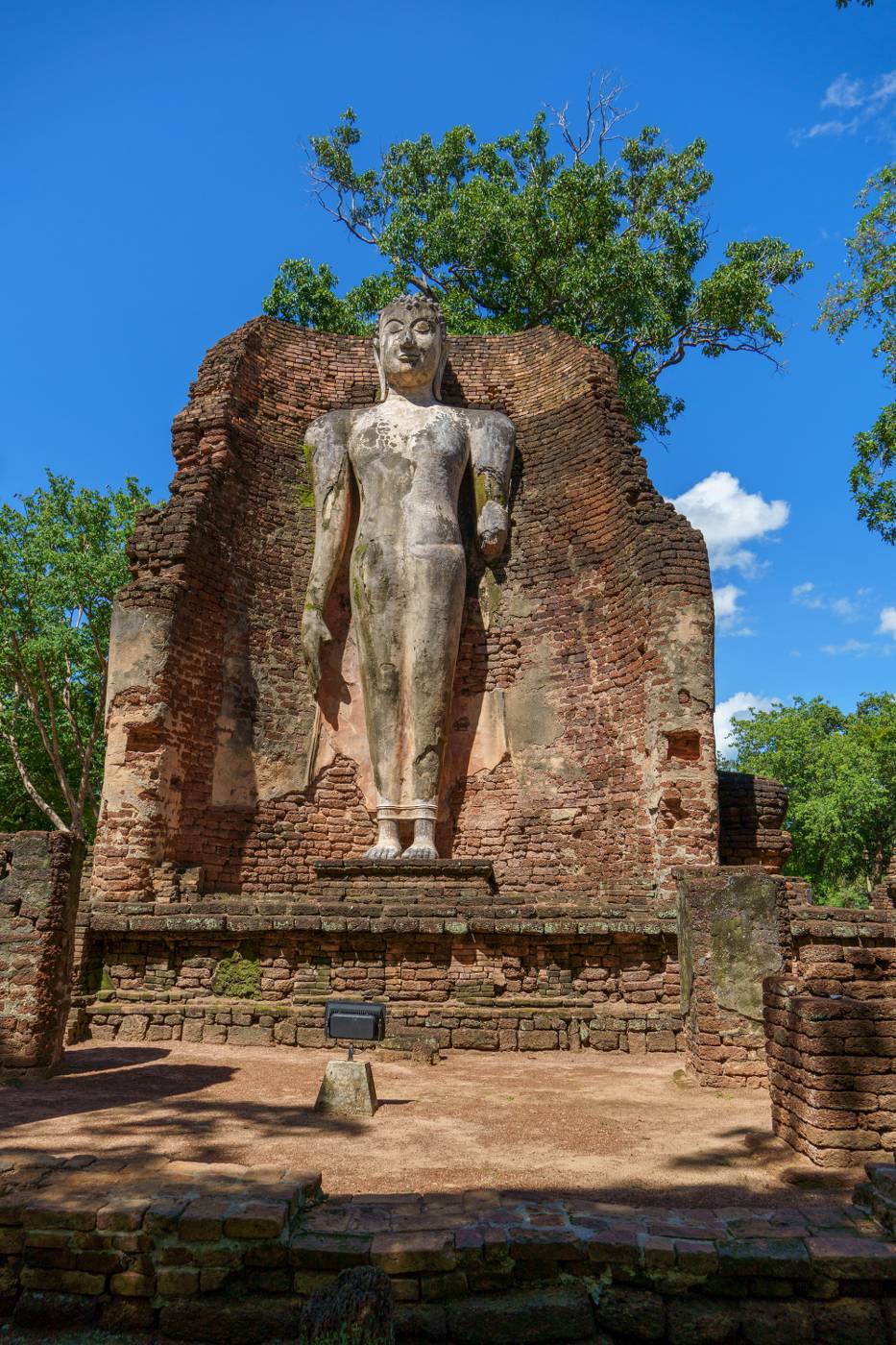 รีวิวอุทยานประวัติศาสตร์กำแพงเพชร UNESCO ในไทย