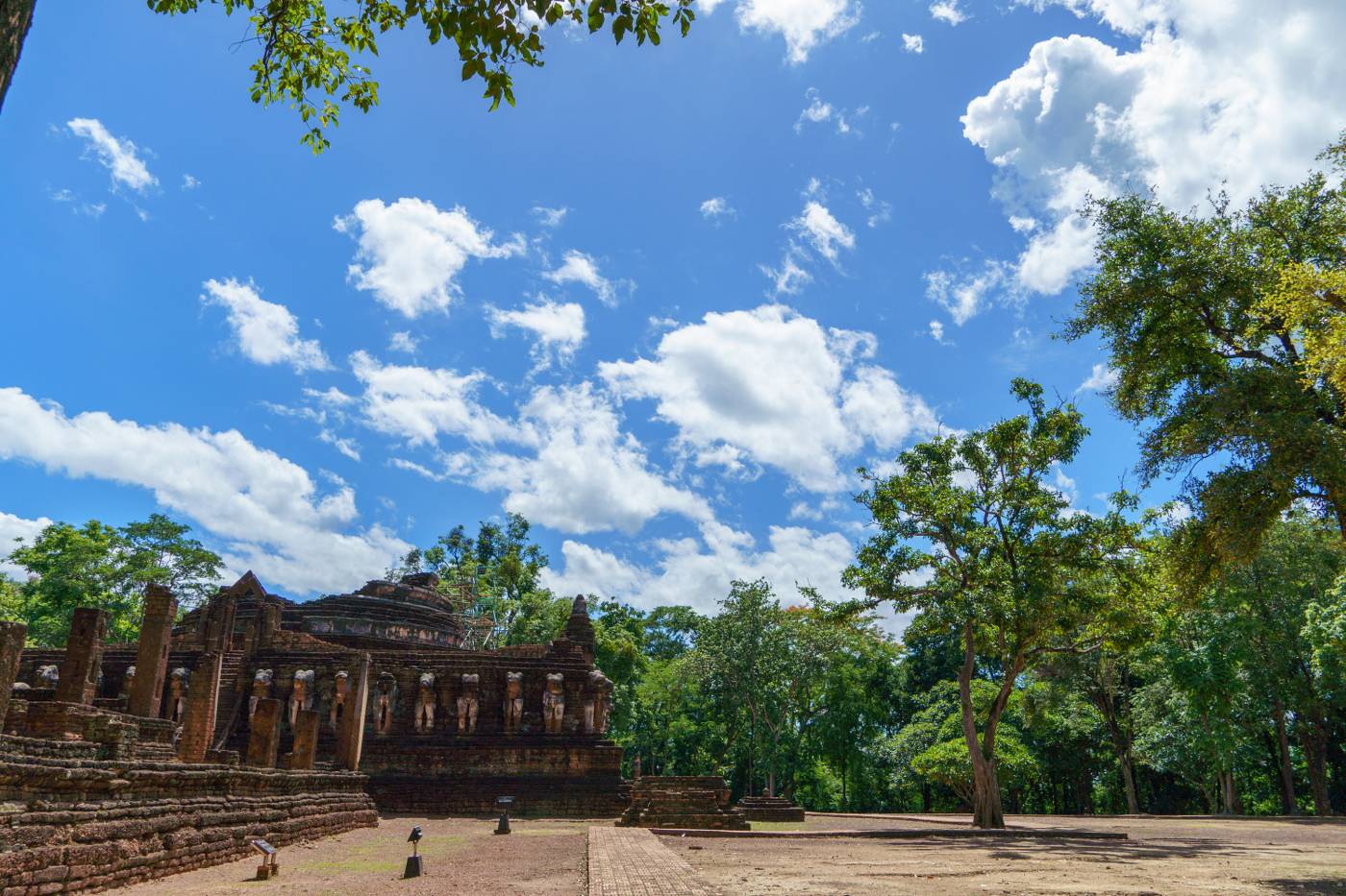 รีวิวอุทยานประวัติศาสตร์กำแพงเพชร UNESCO ในไทย